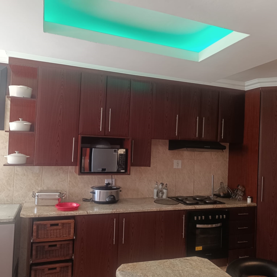 3 Bedroom Property for Sale in Vaalpark Free State